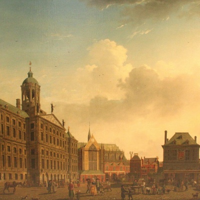 Isaak Ouwater (1750-1793), gesign. r.o., fraai gezicht op de Dam te Amsterdam met vele figuren op de voorgrond, olieverf op doek 62 x 76